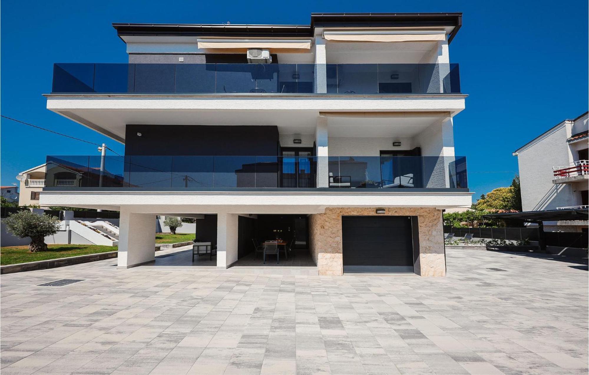 Lovely Apartment In Zadar With Wifi Exteriör bild