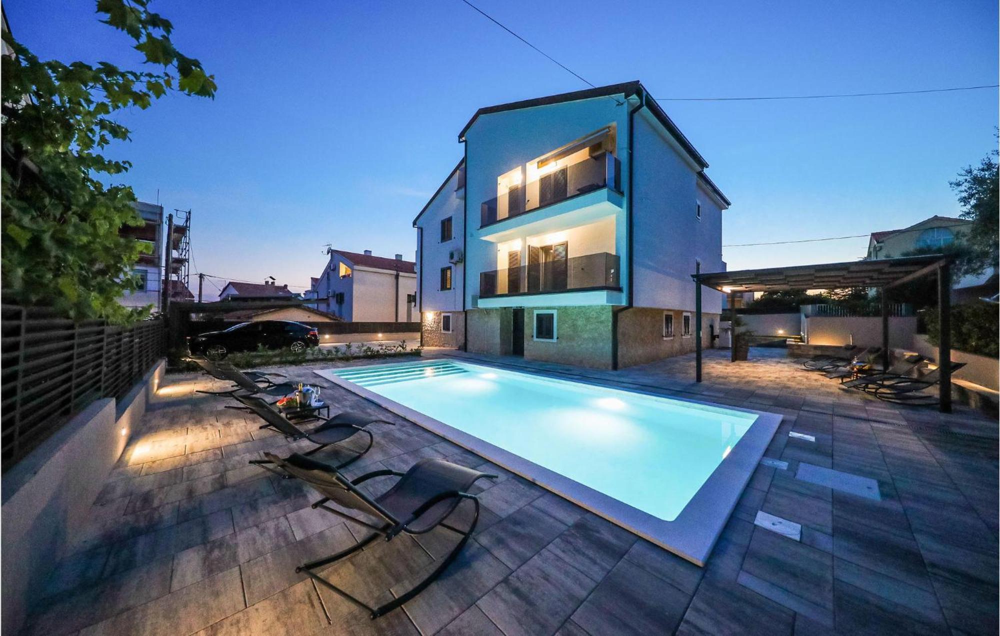 Lovely Apartment In Zadar With Wifi Exteriör bild